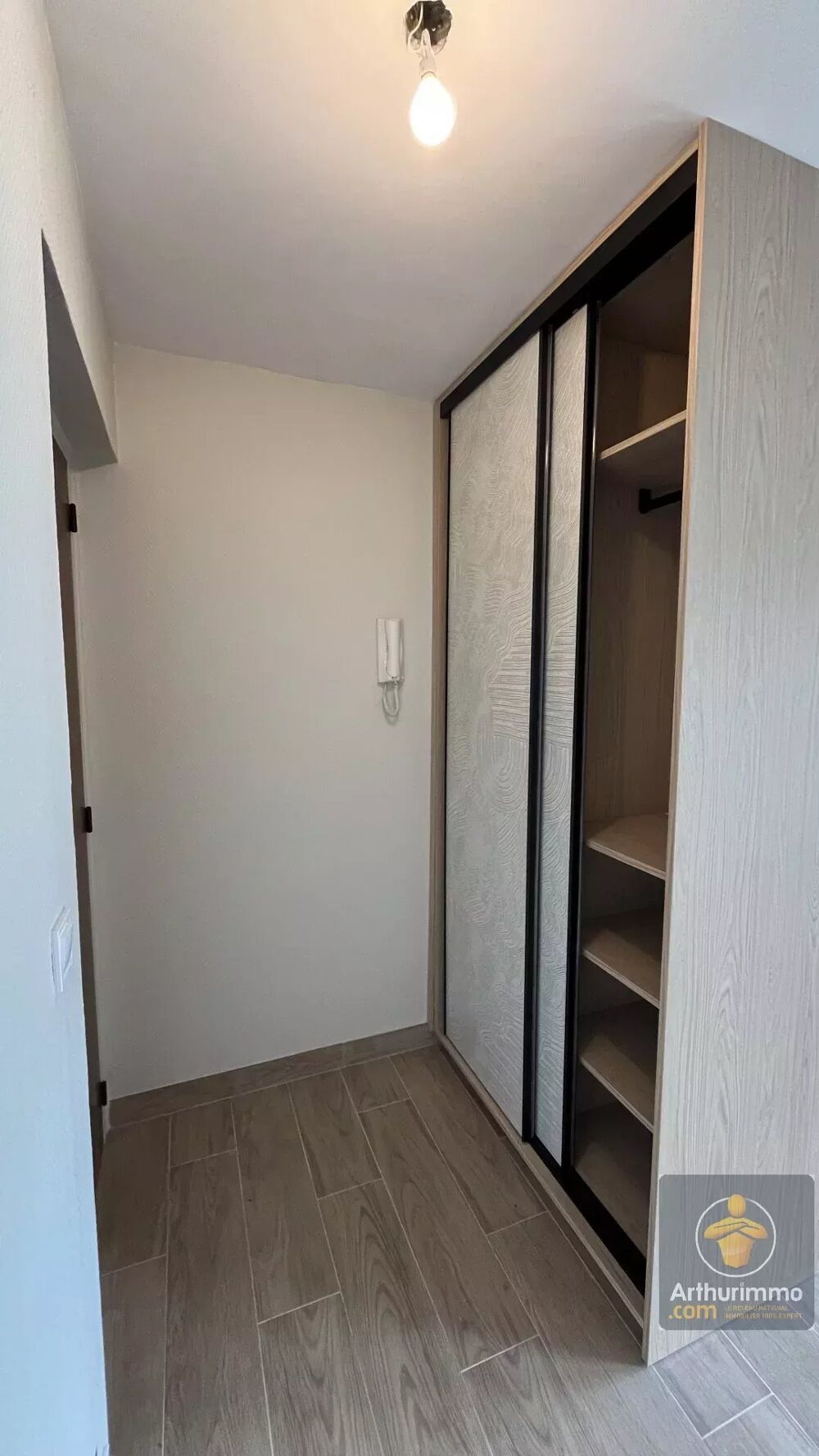 Location Appartement GRAND STUDIO CHELLES CENTRE-VILLE Chelles