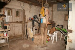  Parking / Garage � vendre 2 pi�ces 5200 m�