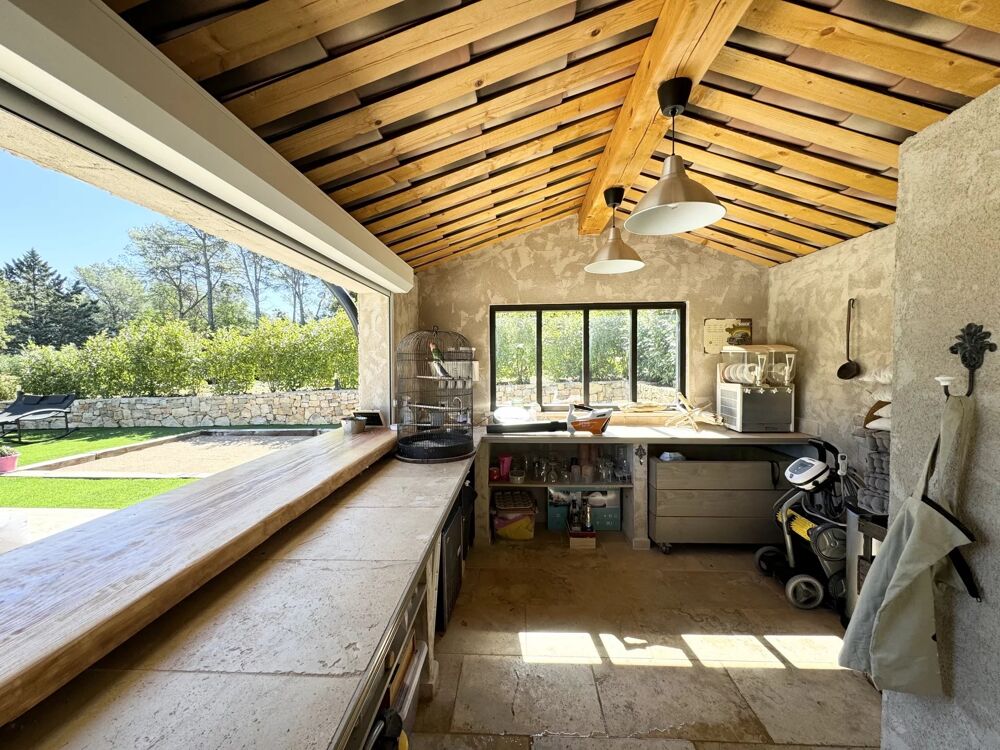 � vendre  Maison Le Cannet-des-Maures (83340)