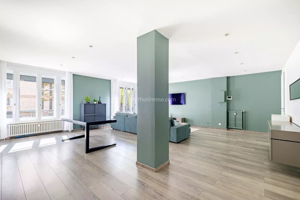 Superbe T4 de 112 m²  Lyon 6?, à 100 m du Parc de la Tête dOr