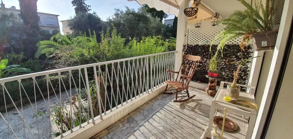 Location Appartement Bas Cimiez - Grand 2 pièces 64m² avec terrasse et place de parki Nice