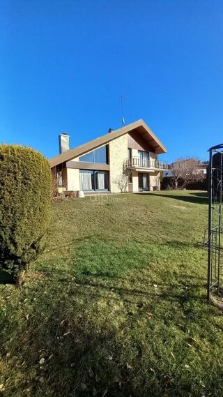  Maison  vendre 7 pices 175 m