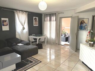  Villa  vendre 5 pices 85 m