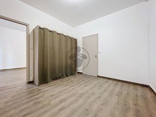  Appartement à louer 2 pièces 35 m² Saint-quentin