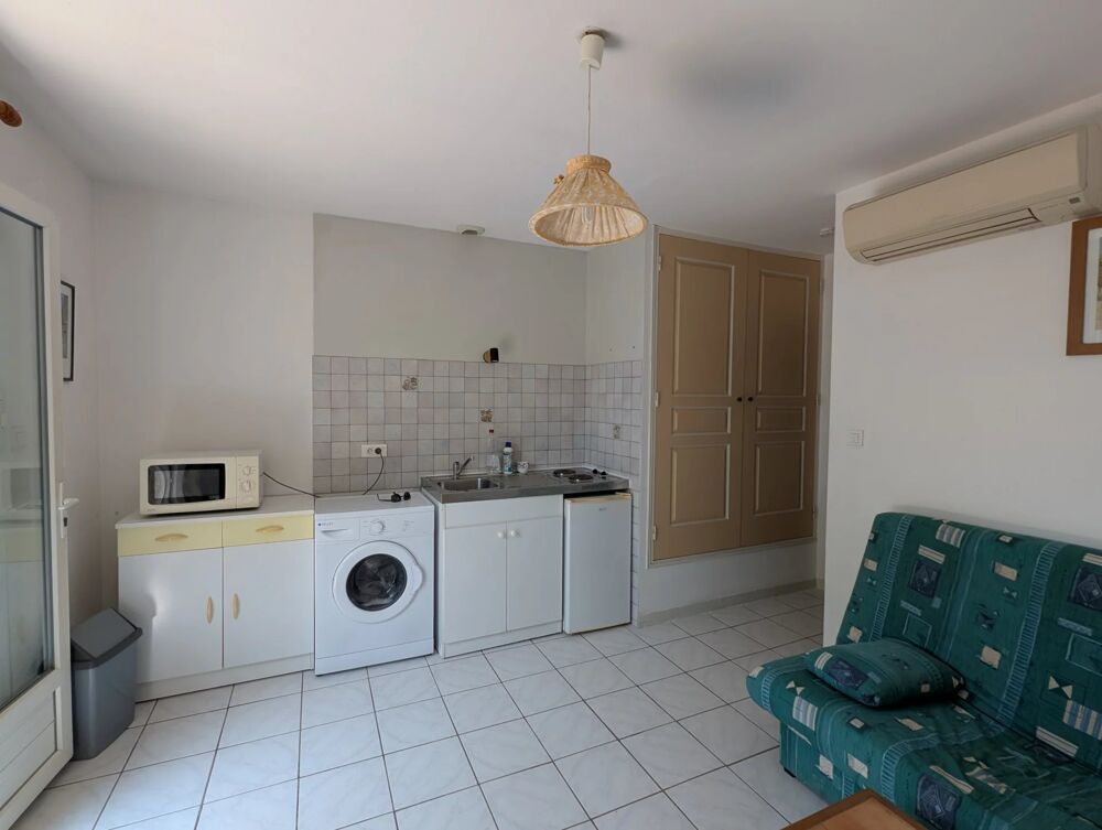 Location Appartement Appartement T2 avec terrasse et parking Arles