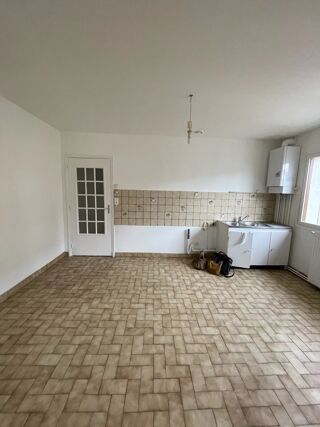  Appartement � louer 3 pi�ces 85 m�