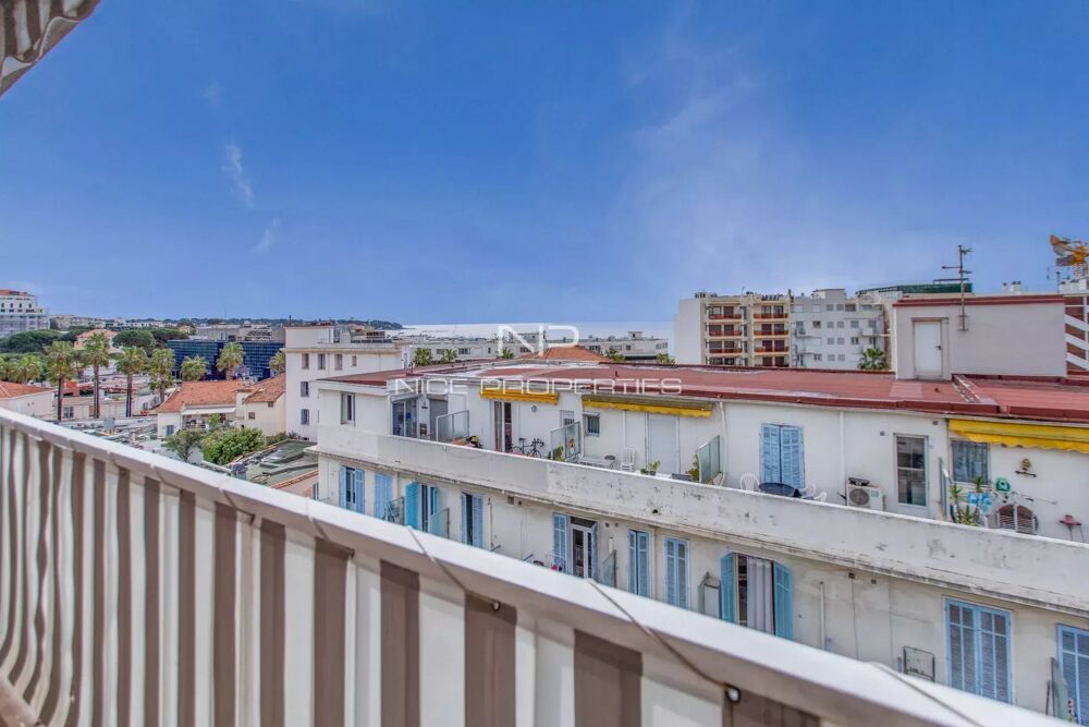 � vendre  Appartement Antibes (06600)