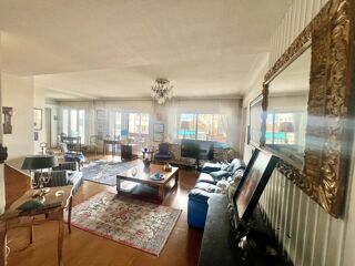  Appartement � vendre 5 pi�ces 145 m�