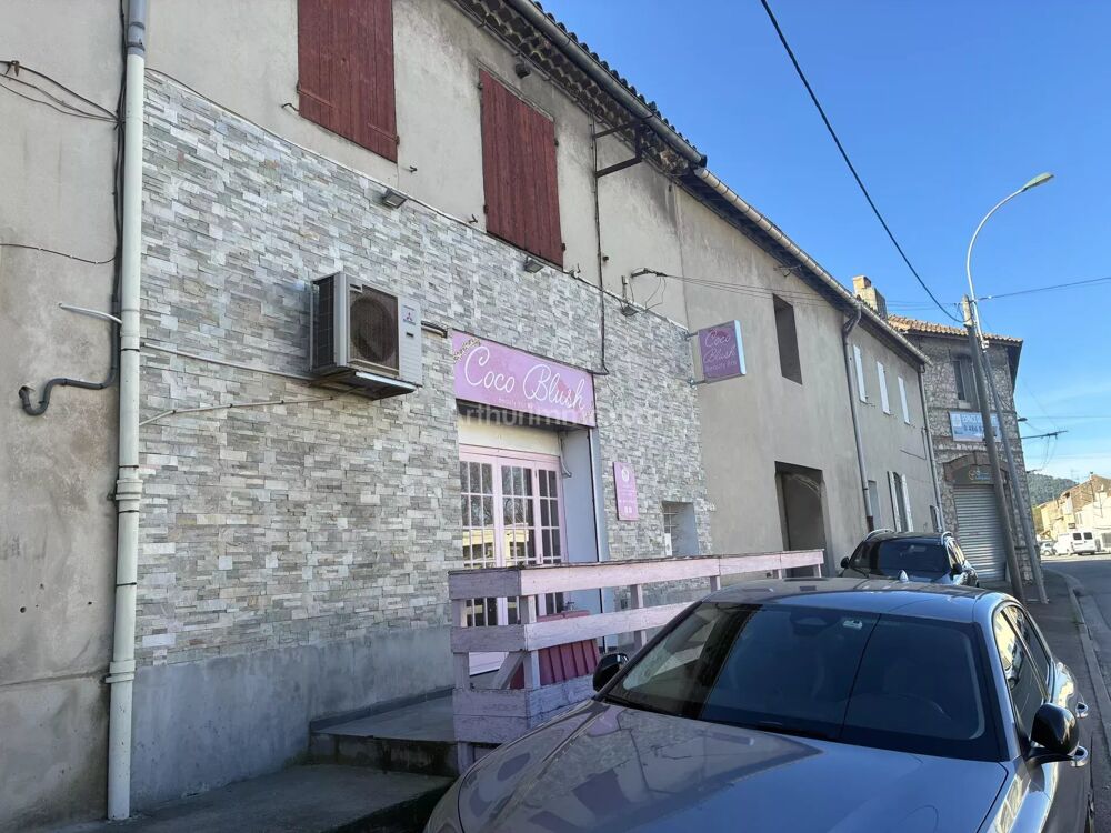   Local commercial Agence de voyage, Agence immobilière, Boucherie 