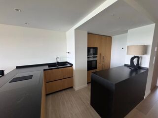  Appartement � vendre 3 pi�ces 85 m�