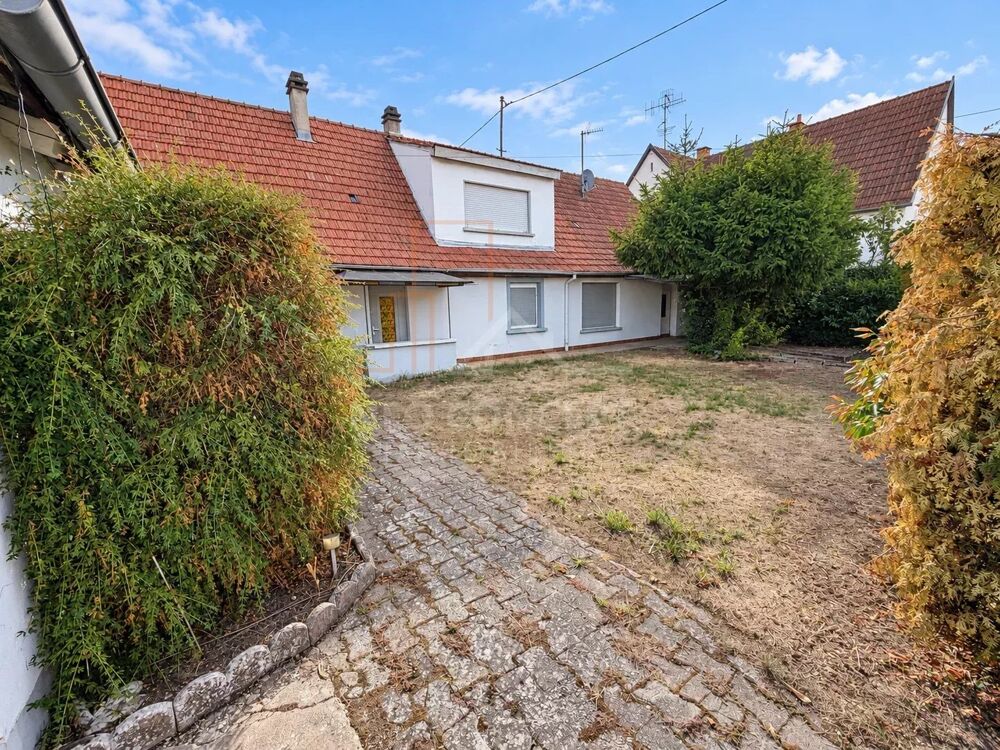 Haguenau  Maison à rénover de 120 m² avec fort potentiel, dépen