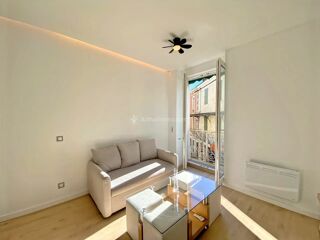 Appartement à louer 2 pièces 32 m²