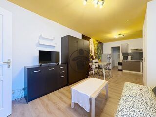  Appartement à louer 2 pièces 45 m²