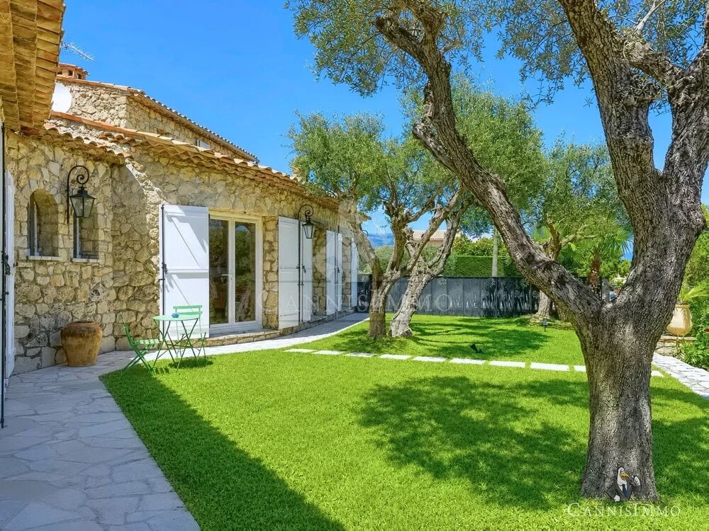 MAISON PROVENCALE TANNERON - PISCINE - VUE VERUDRE ET MONTAGNE
