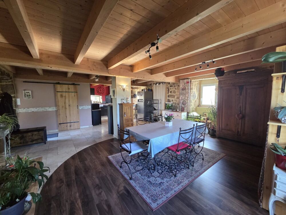 Vente Maison Maison avec dépendances en pierre Belsentes