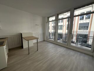  Appartement à louer 2 pièces 34 m²