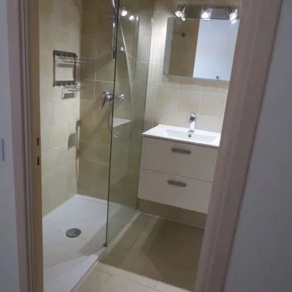 Location Appartement Studio de 30m² avec terrasse Antibes
