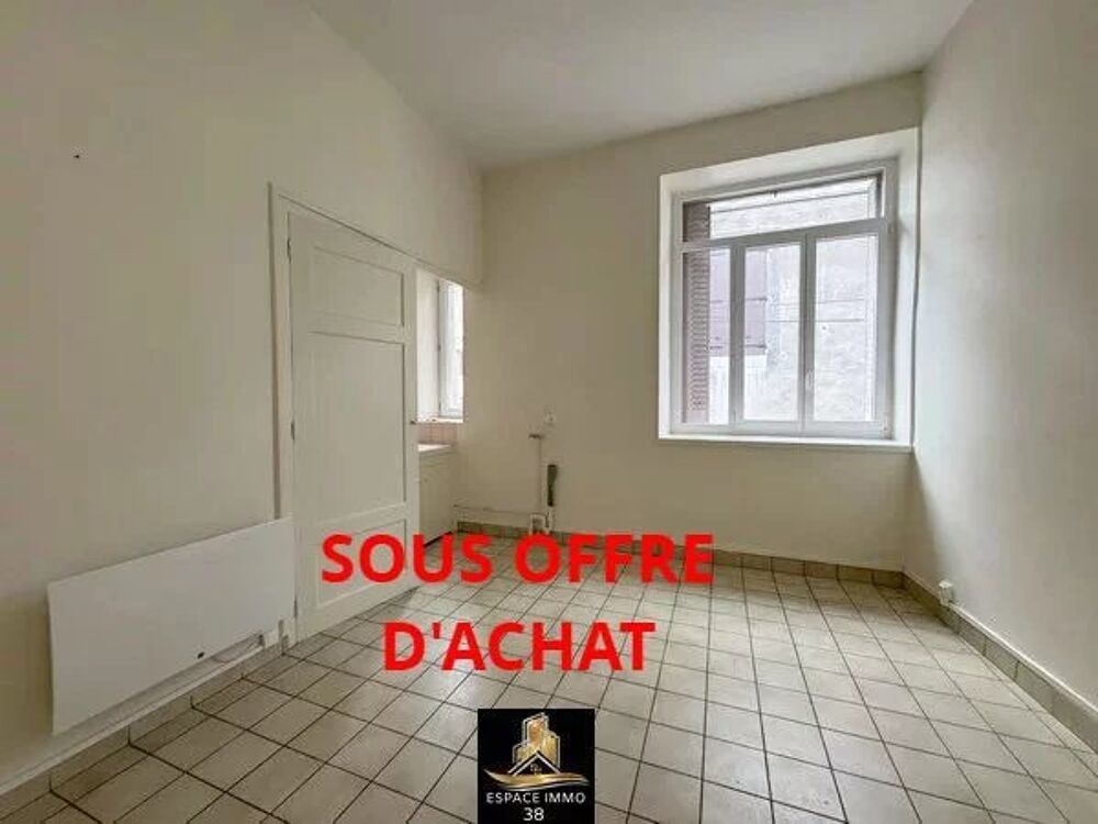 Maison avec un garage de 65m²