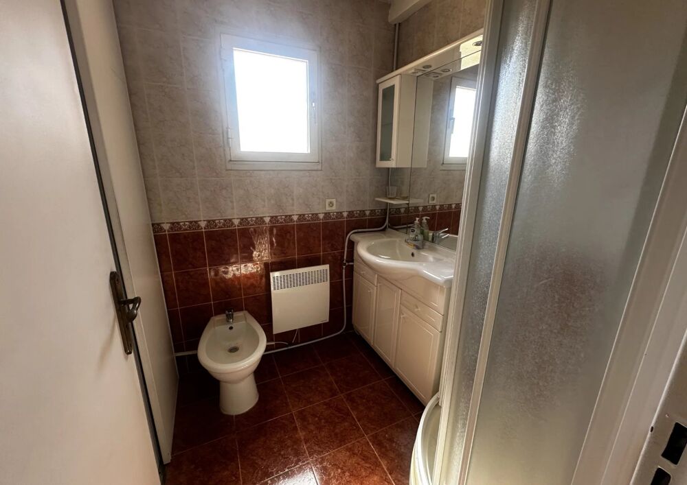 Vente Appartement Dans belle résidence bien située, type 4 de 86m2 avec balcon et Nice