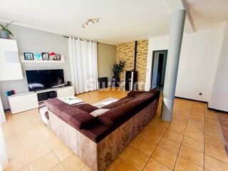  Maison � vendre 11 pi�ces 225 m�