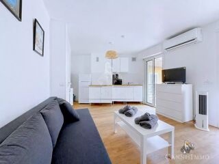 Vente Appartement CANNES CENTRE - GRAND STUDIO COIN NUIT BALCON Cannes