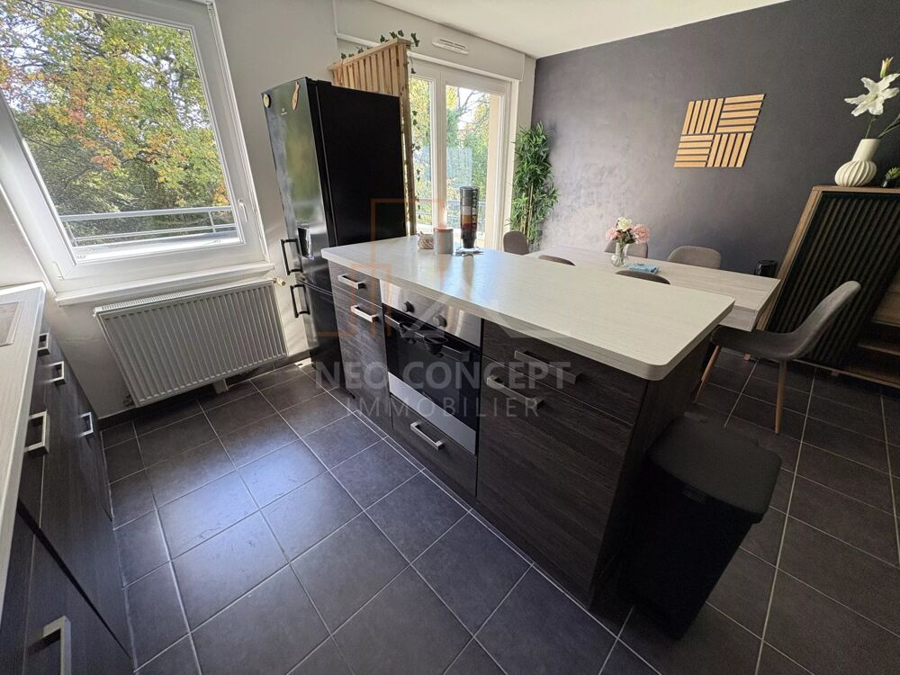 Location Appartement Beau 3 pièces de 64 m2 avec terrasse sans vis à vis sis Offendor Offendorf