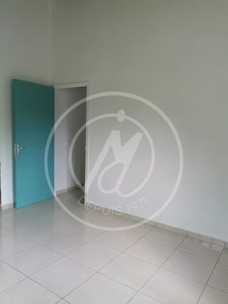  Maison à louer 4 pièces 117 m²