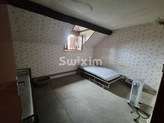 Vente Maison Maison à rénover avec 5 500 m² de terrain, calme, beau potentiel Quarré-les-tombes
