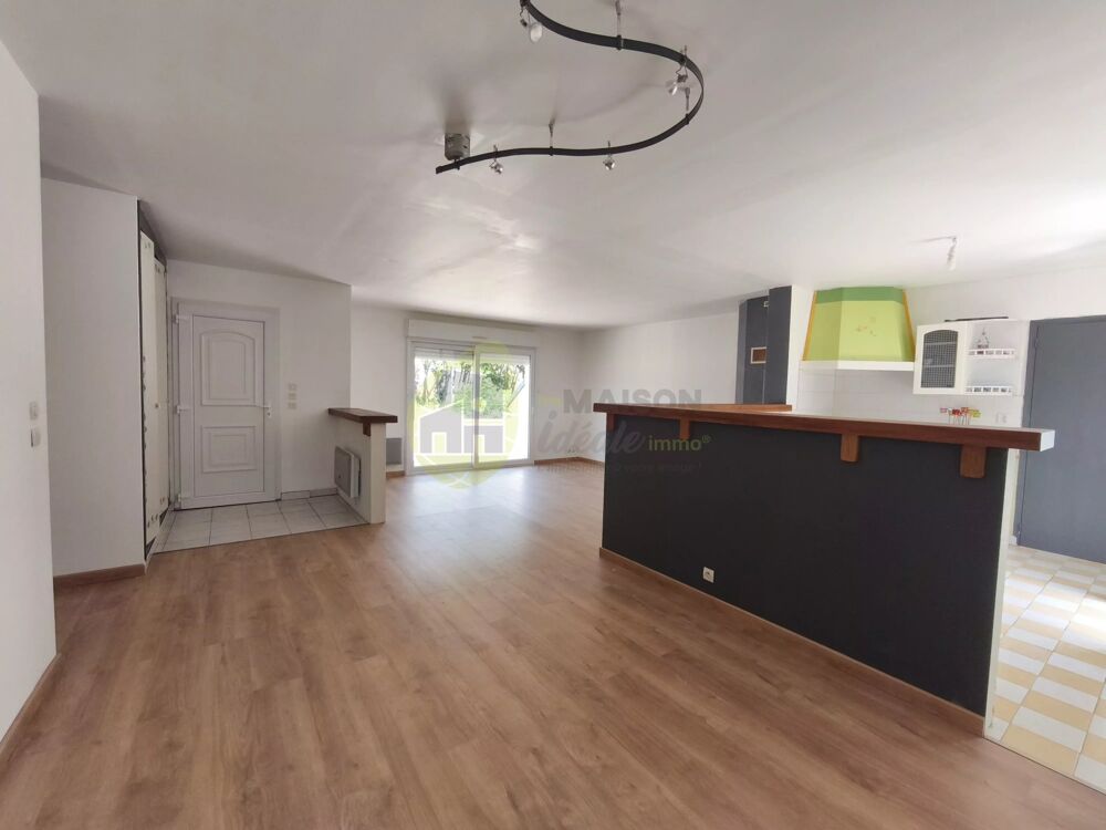 Maison 5 pièces de plain-pied de 124m² sur terrain de 2642m²