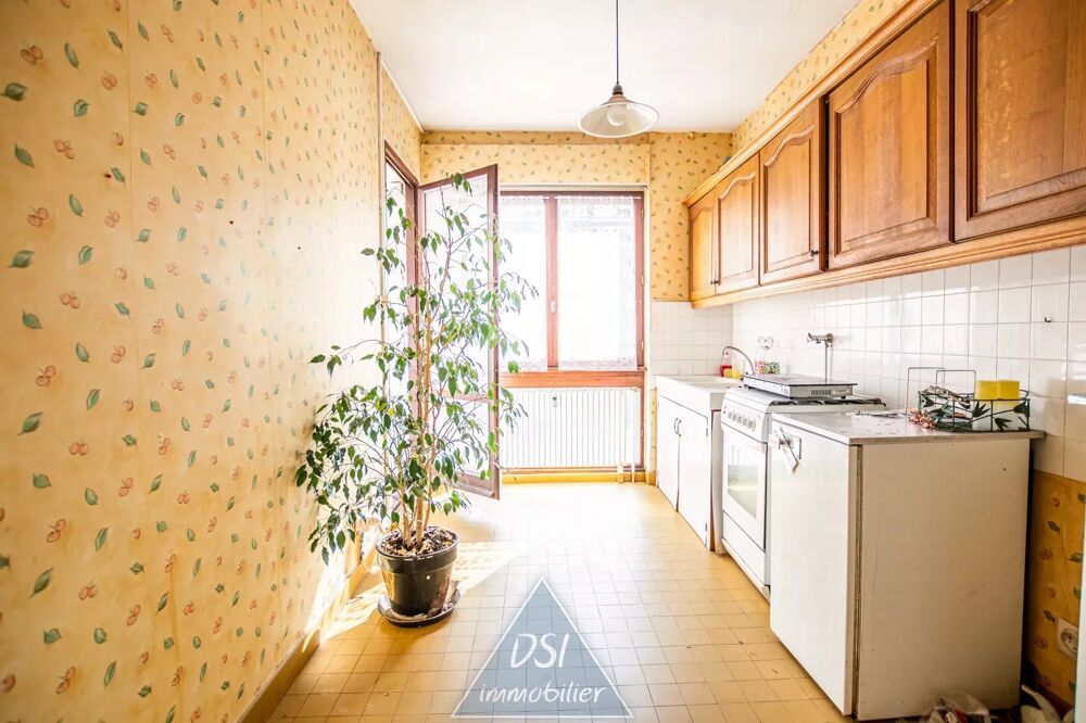Vente Appartement CROIX-ROUSSE. Appartement de Type T3 de 75 m² au deuxième étage Lyon 1