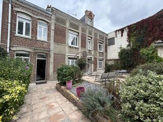  Maison � vendre 9 pi�ces 280 m�