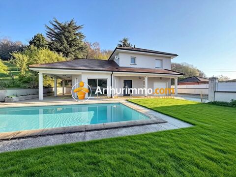   Maison contemporaine 126 m² avec piscine - Saint-Clair-de-la-Tou Maison - 7 pièce(s) - 126 m²