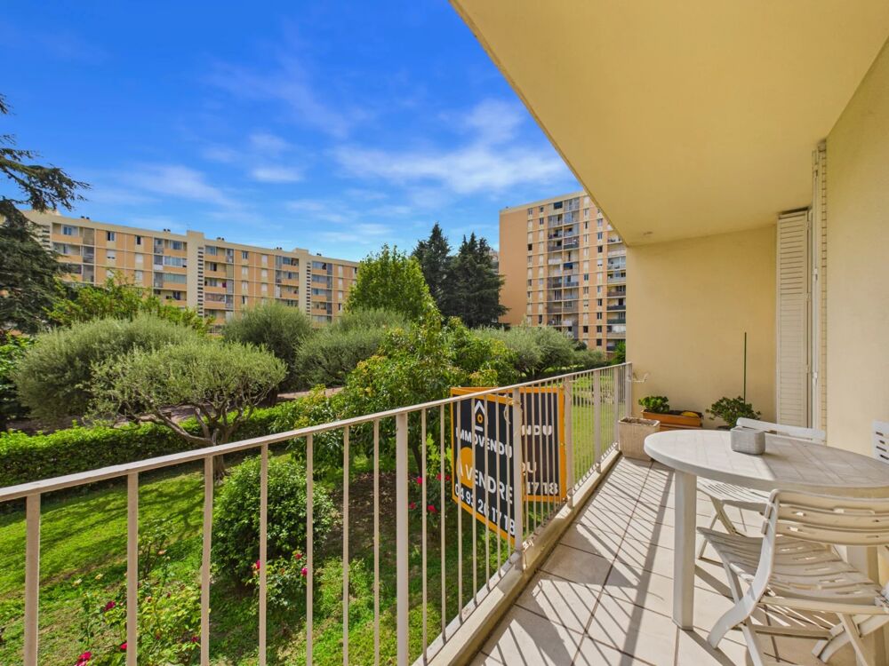 Vente Appartement Appartement 3/4 pièces balcon, cave et parking collectif – Nice Nice