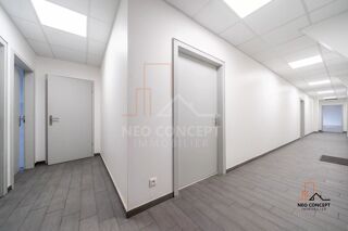   * HAGUENAU - Centre ville / LOCATION BUREAU 23 m² ! Haguenau
