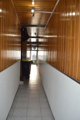  Immeuble � vendre 321 m�