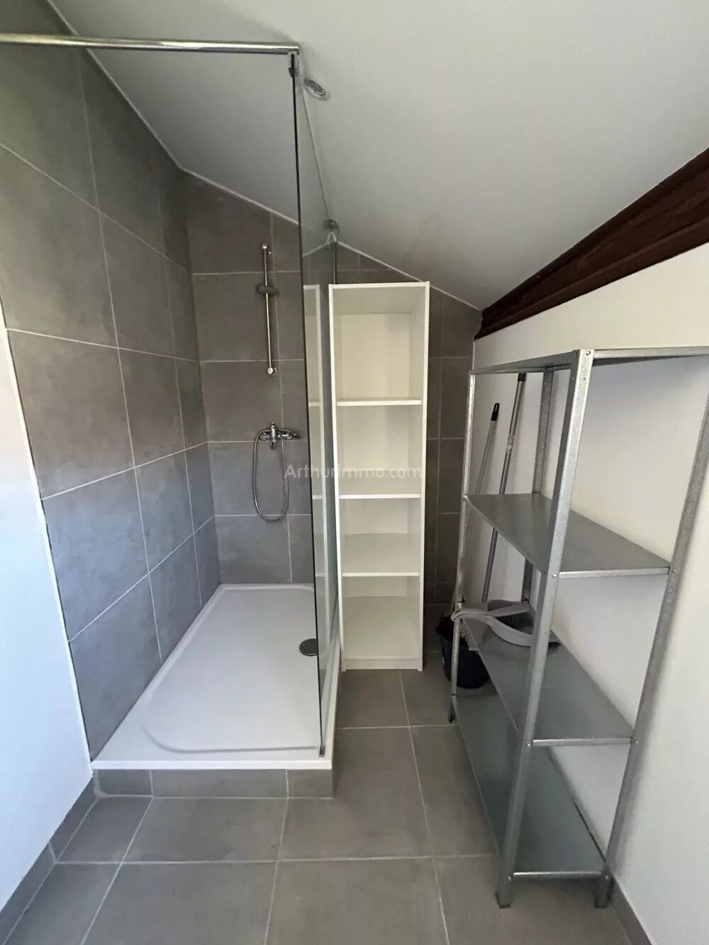 Location Appartement Chambre Meublé en centre ville Aubagne