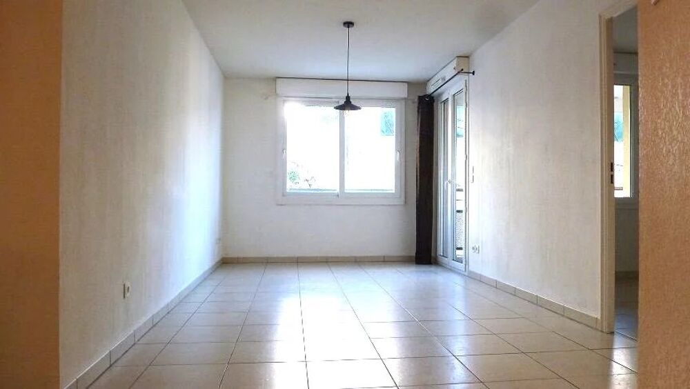 Location Appartement Deux pièces de 40m² avec balcon et parking Cannes