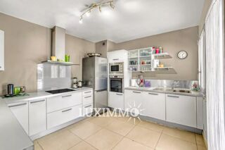  Maison à vendre 8 pièces 220 m²
