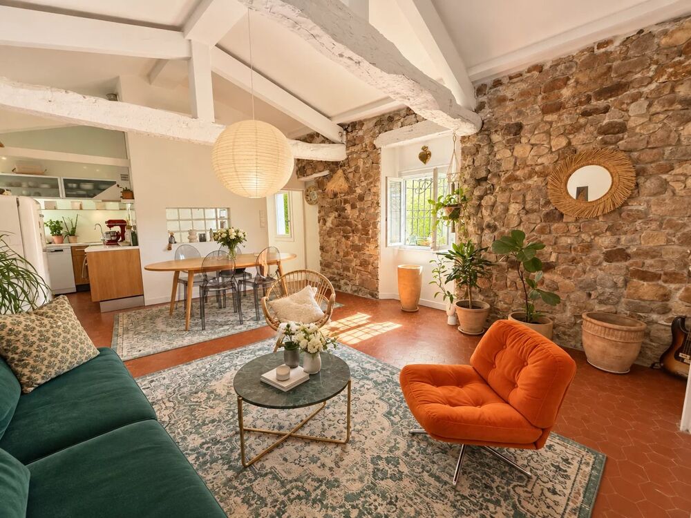EXCLUSIVITÉ  APPARTEMENT DE CHARME 85 M²  FRÉJUS CENTRE