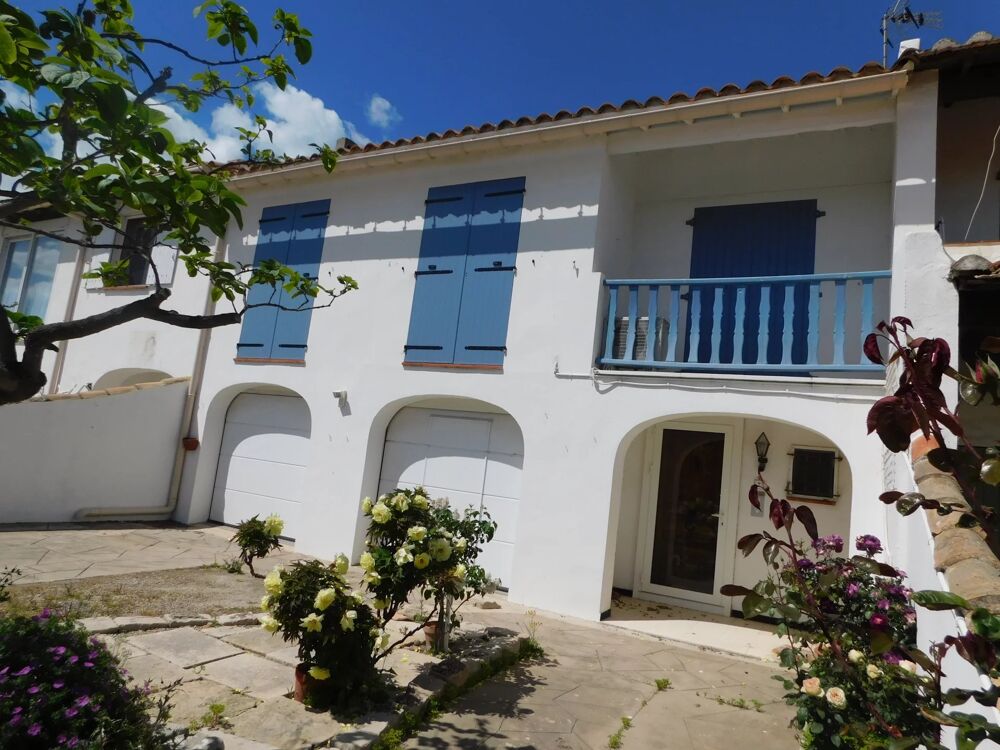 Vente Appartement MAISON AVEC JARDIN ET DOUBLE GARAGE LES SAINTES CENTRE VILLAGE Saintes-maries-de-la-mer