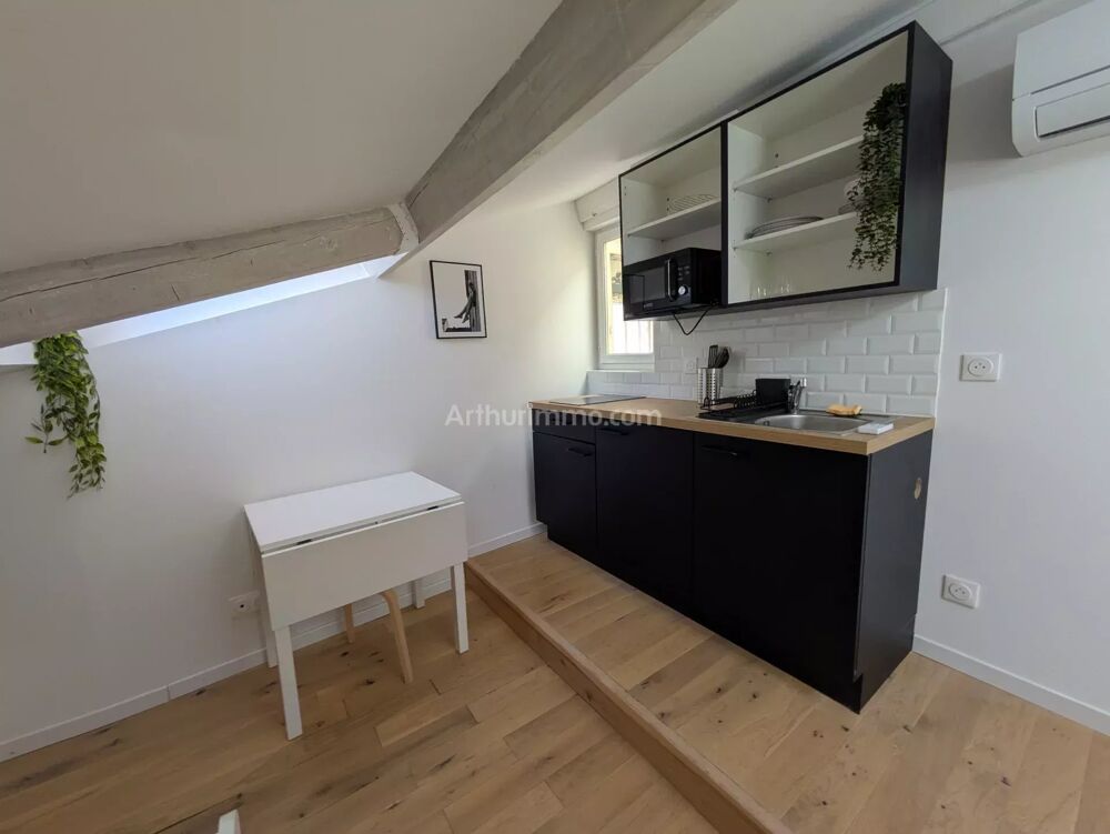 Location Appartement studette en centre ville Aubagne