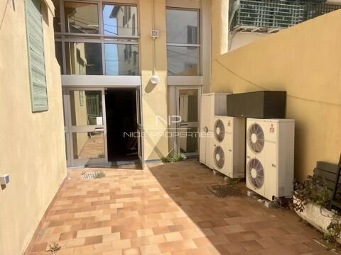 Nice, entrep&ocirc;t de 180 m2 avec stationnements 500000 06000 Nice