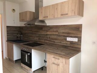  Appartement à louer 3 pièces 56 m²