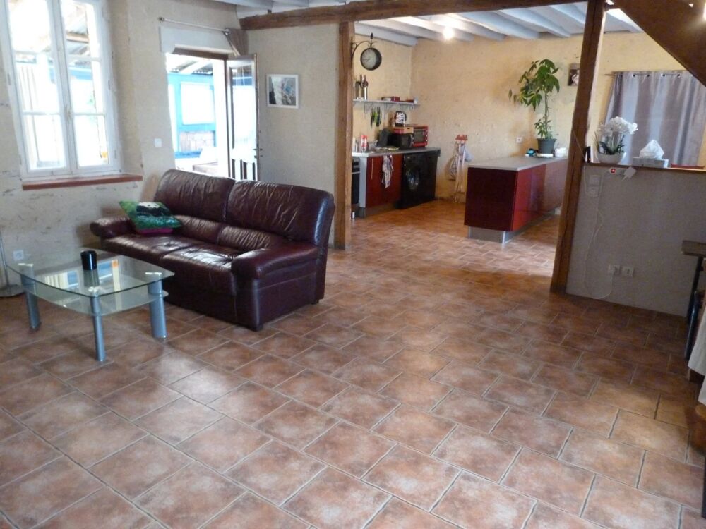 Vente Maison Bouges le Château : Maison T.4 - 3 Chambres 125 M² Bouges-le-château