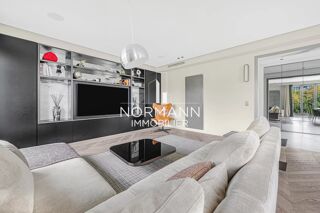 Vente Appartement NEUILLY SUR SEINE-SAINT JAMES-4 CHAMBRES-BALCONS-PARKING Neuilly-sur-seine