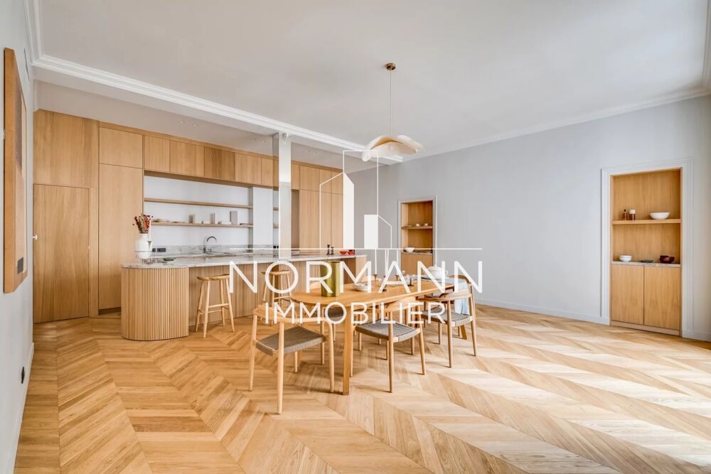 Vente Appartement PARIS 9  - THEATRE MOGADOR / PLACE D' ESTIENNE D'ORVES- 5 PIECES Paris 9