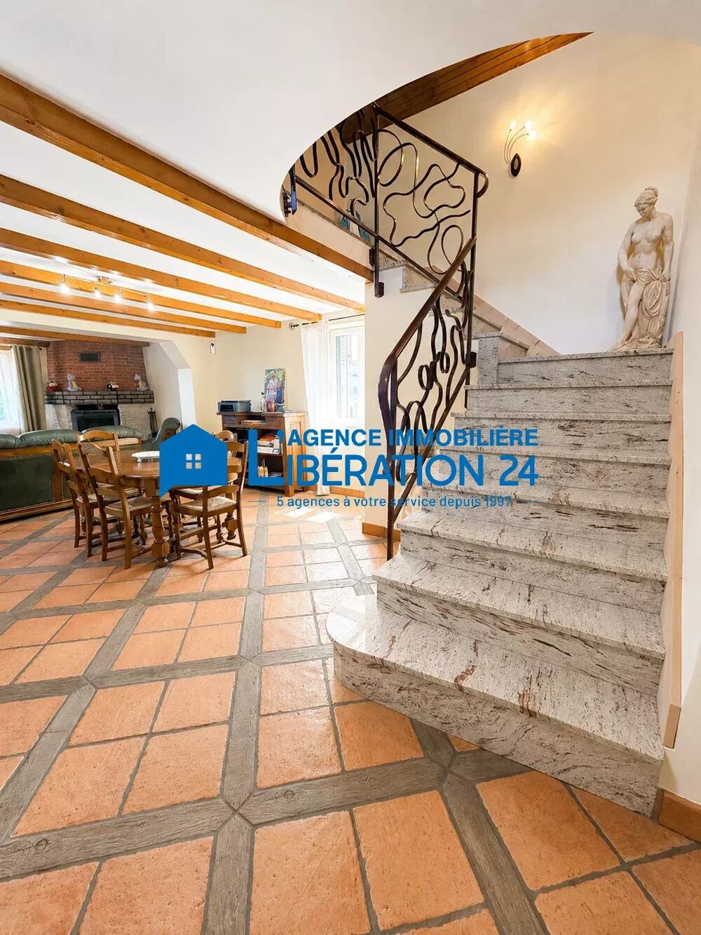 Vente Maison Maison 135m² avec piscine sur 2215m² Genilac