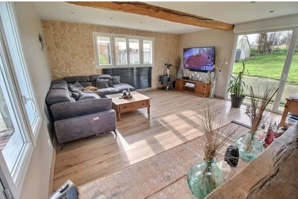 Vente Maison Maison/Villa 8 pièces Forges-les-eaux