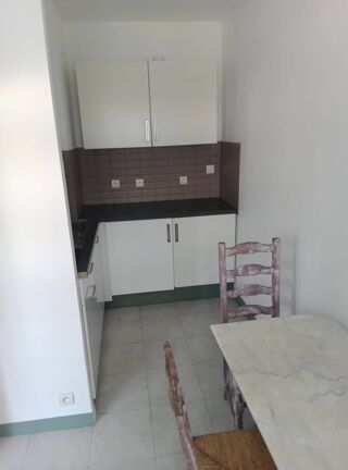  Appartement à louer 1 pièce 30 m²