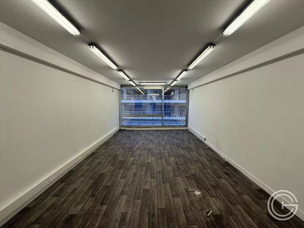   BUREAU 30m² - 5 GABRIEL FAURE - PROCHE MASSENA Nice